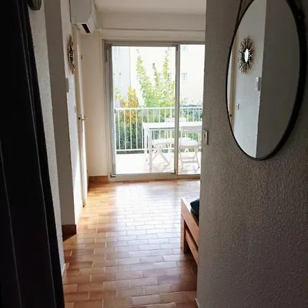 Les Maldives 150m De La Richelieu - Linge Et Menage Compris アパート *