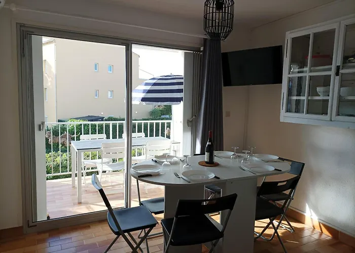 Les Maldives 150m De La Richelieu - Linge Et Menage Compris *